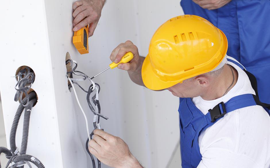 besoin d'un électricien Maule